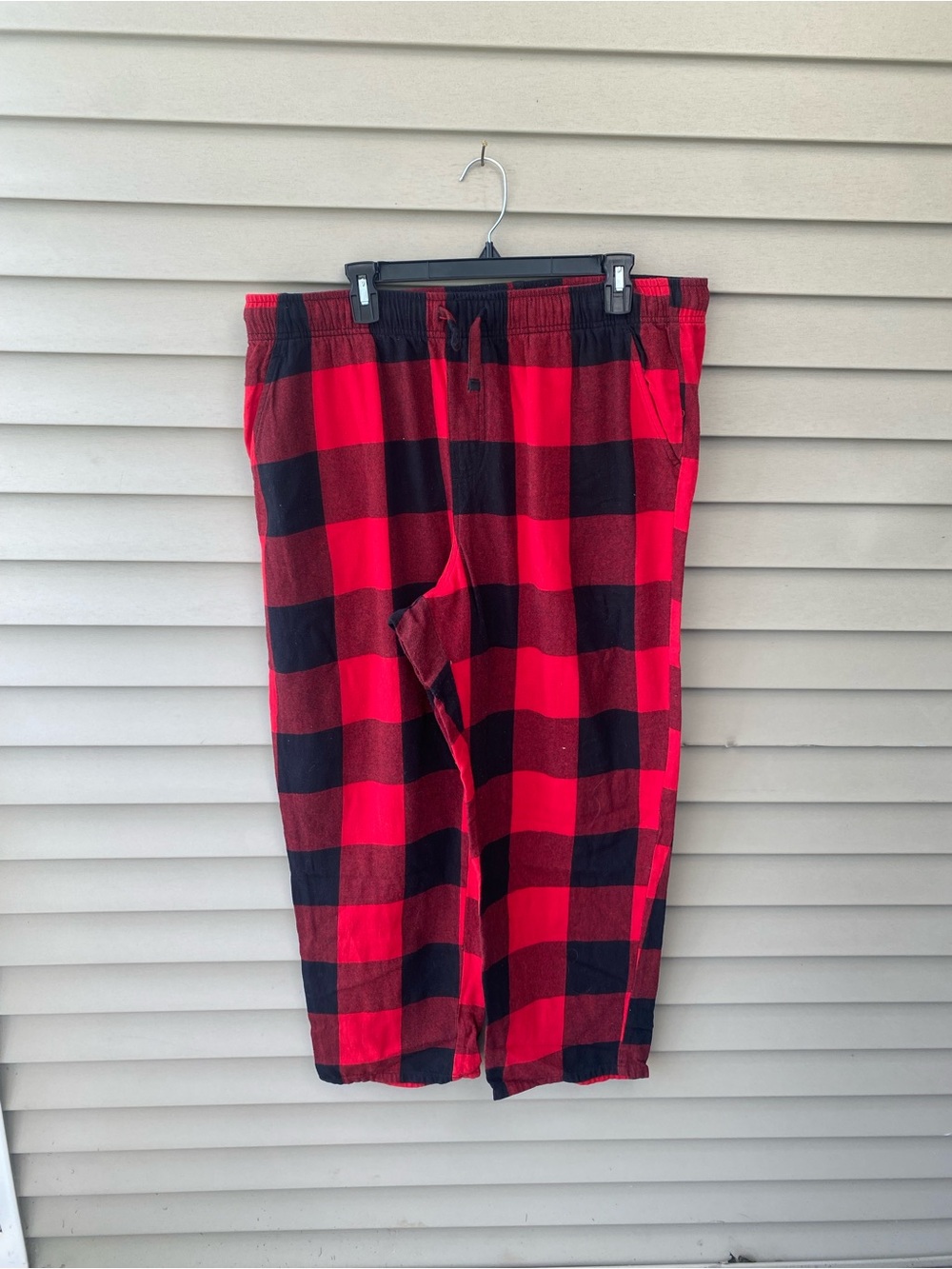 Old Navy Red and Black Flannel Buffalo Plaid Pajama Pants